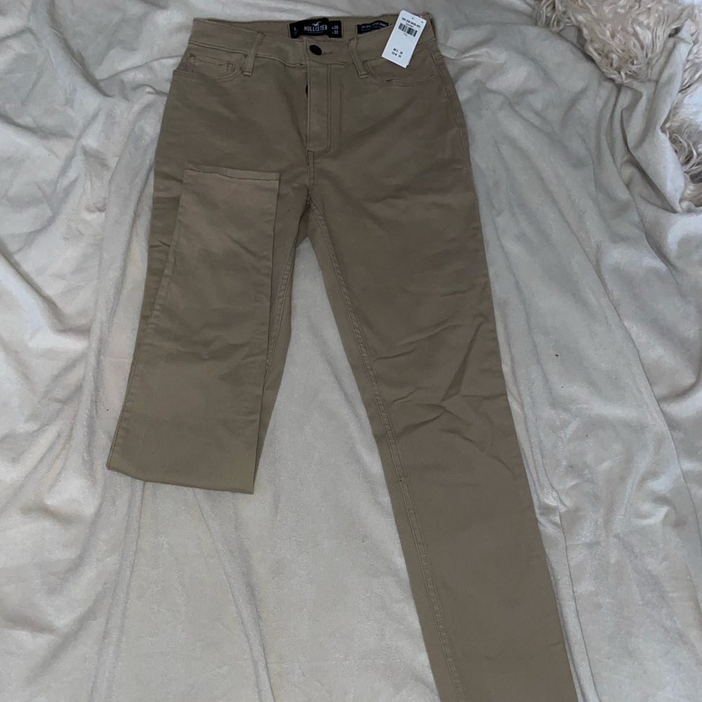Hollister skinny khakis